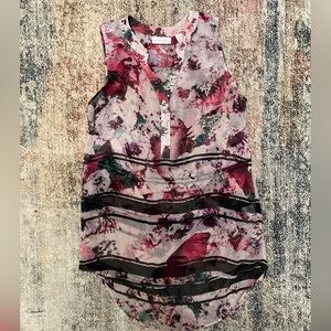 New York & Company Red and Black Floral Top